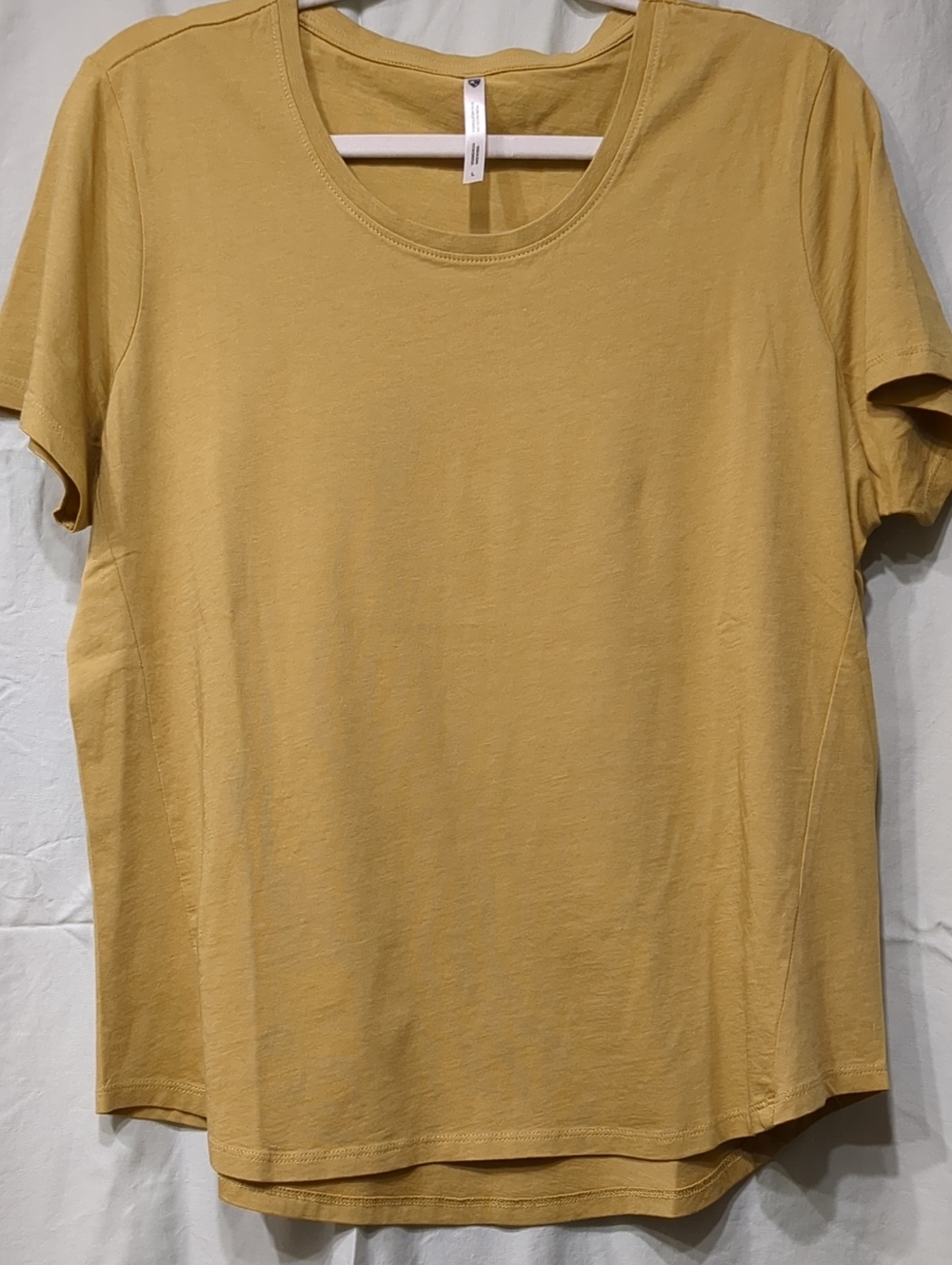 Kuhl Tee Shirt Large NWT